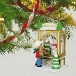 Hallmark Christmas Window 2023 Exclusive Ornament -Ornament Shop Christmas Window 2023 Exclusive Ornament 2299QXC5618 02