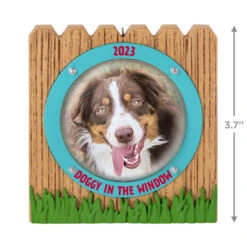 Hallmark Doggy In The Window 2023 Photo Frame Ornament -Ornament Shop Doggy in Window Fence Picture Frame Keepsake Ornament 1599QGO2599 03