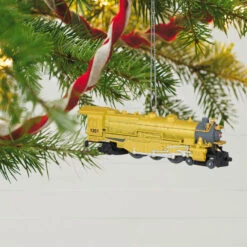 Hallmark Lionel® Trains Yellow 1361 Pennsylvania K4 Steam Locomotive Metal Ornament -Ornament Shop Lionel Trains Engine Keepsake Ornament 2199QXE3267 02