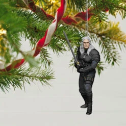 Hallmark Netflix The Witcher Geralt Of Rivia Ornament -Ornament Shop The Witcher Geralt of Rivia Keepsake Ornament 2199QXI7419 02