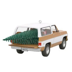 Hallmark All-American Trucks 1973 Chevrolet® Blazer® 2023 Metal Ornament -Ornament Shop Vintage Chevy Blazer Truck Keepsake Ornament 2199QXR8159 06